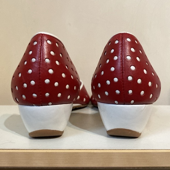 BCBGirls Peep Toe Flats - Picture 5 of 9